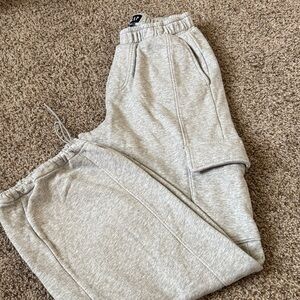 GAP cargo sweats